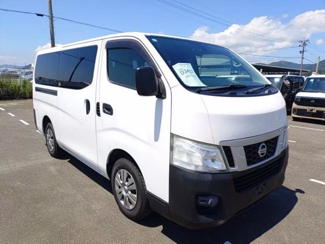 NISSAN NV350 CARAVAN