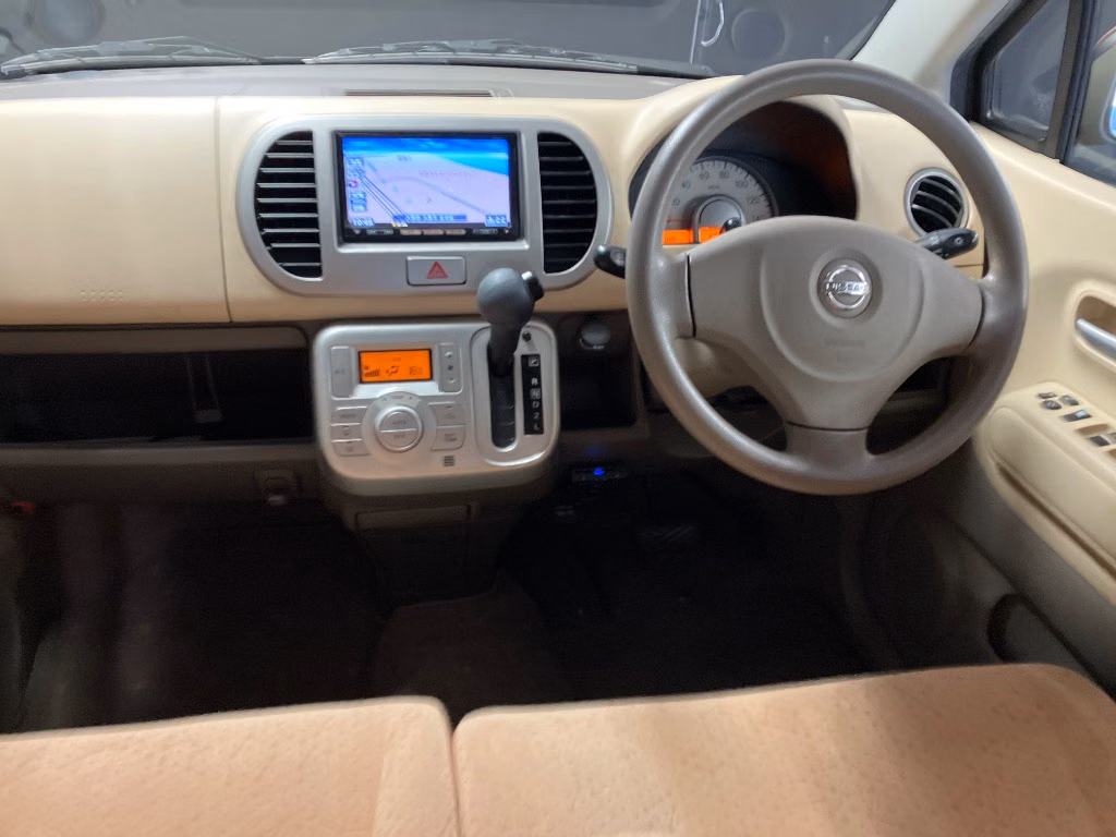 NISSAN MOCO