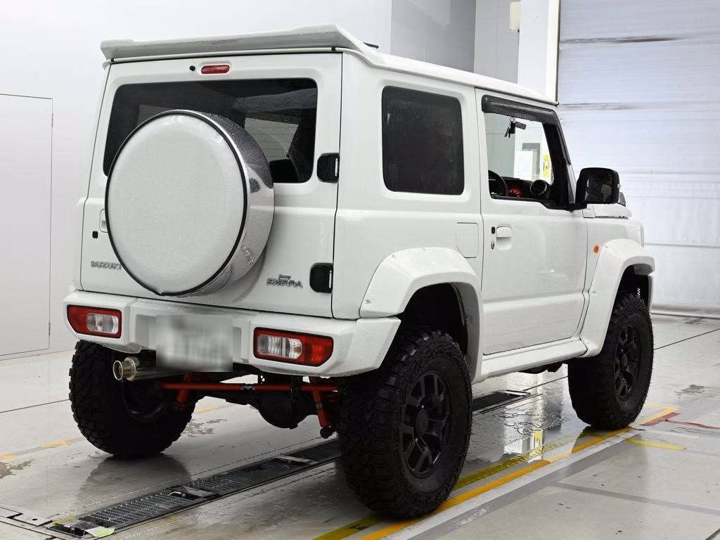 SUZUKI JIMNY SIERRA