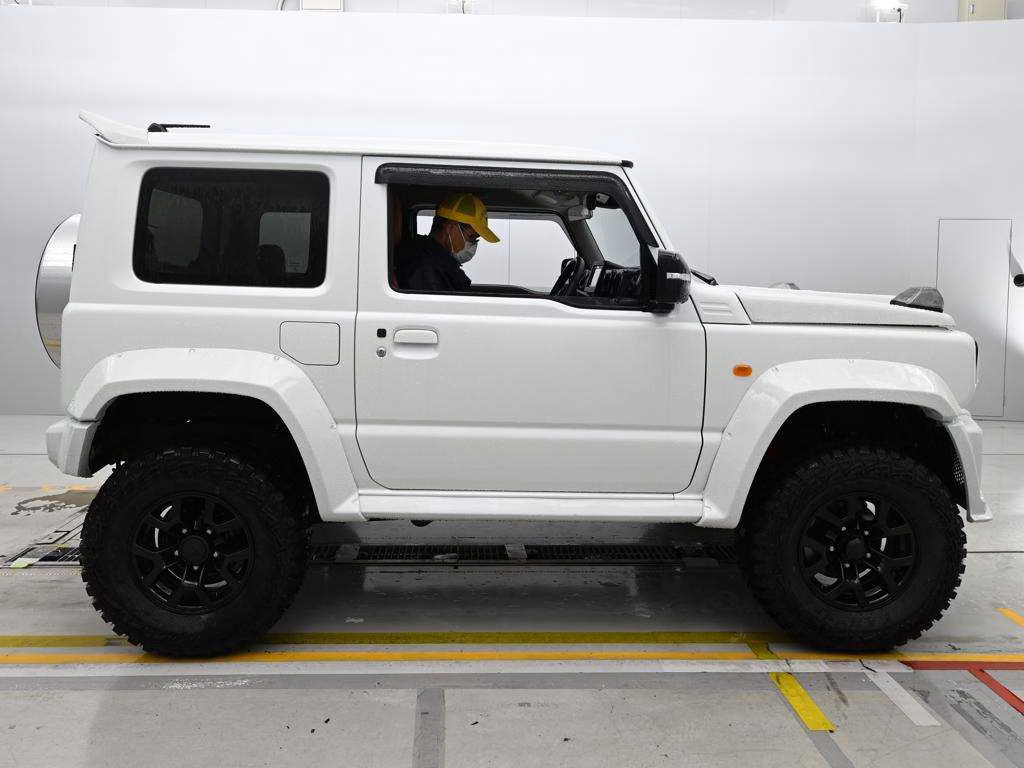 SUZUKI JIMNY SIERRA