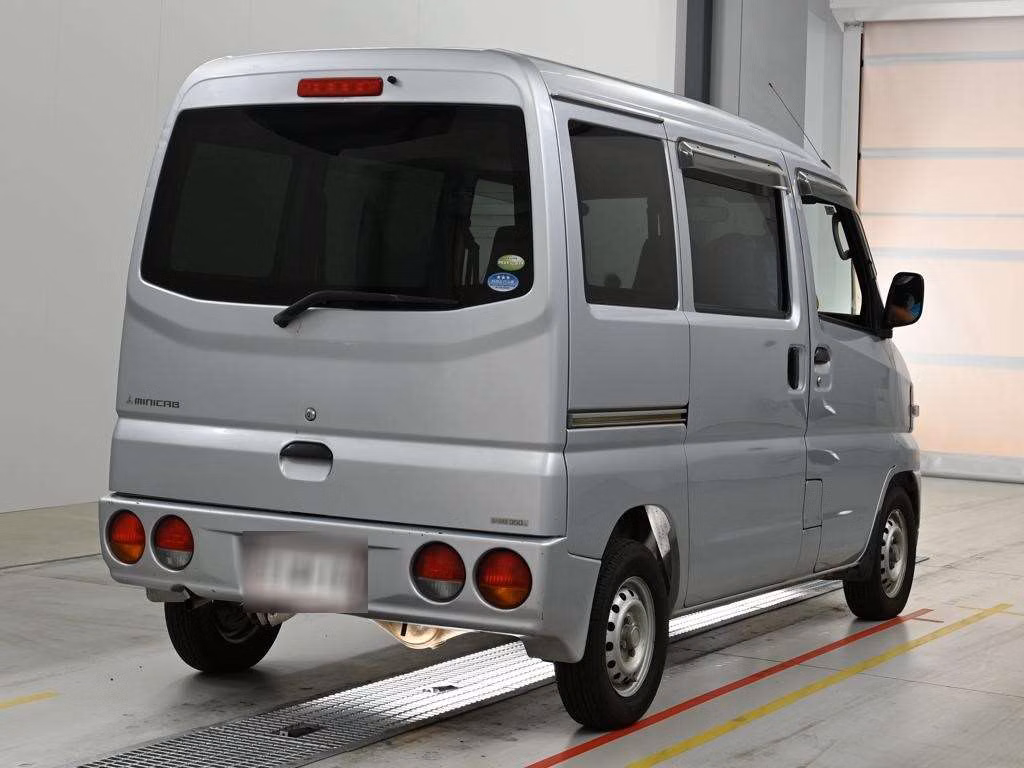 MITSUBISHI MINICAB