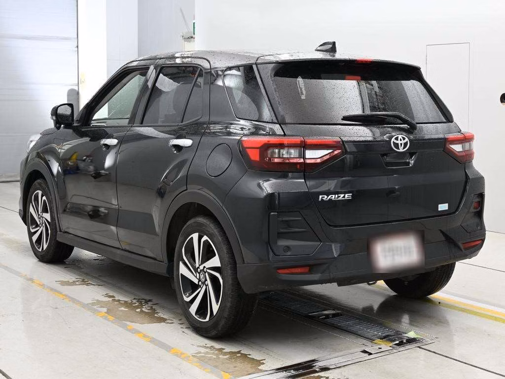 TOYOTA RAIZE