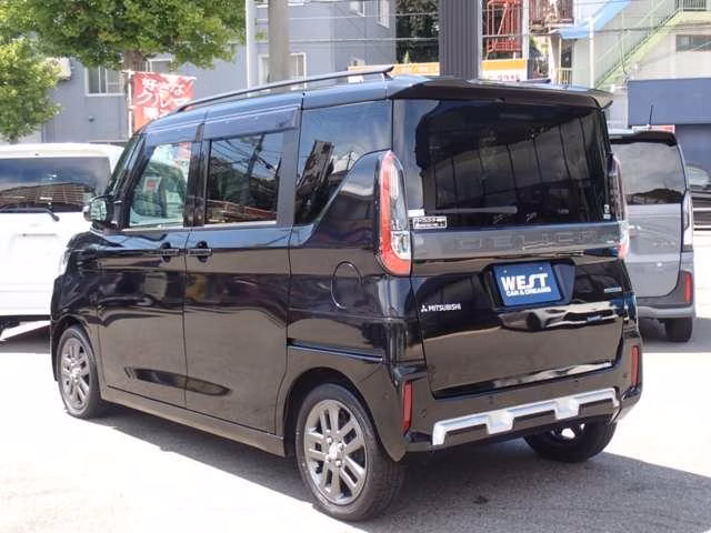 MITSUBISHI DELICA MINI
