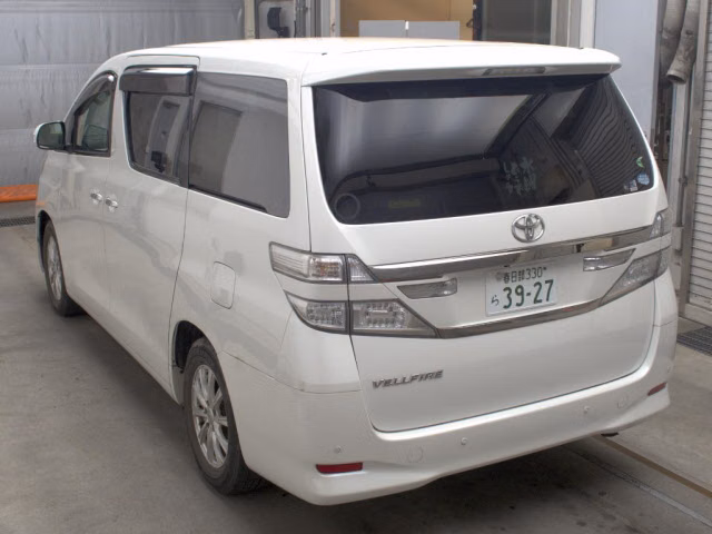 TOYOTA VELLFIRE
