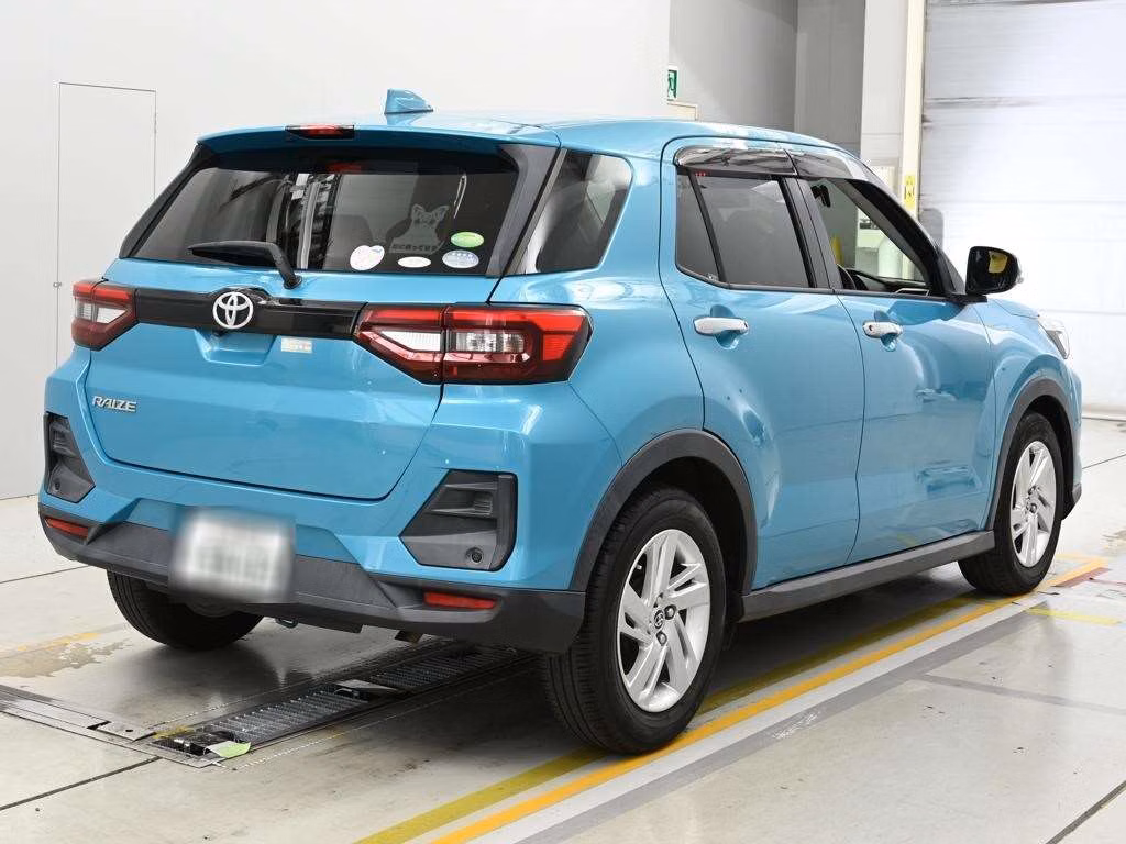 TOYOTA RAIZE