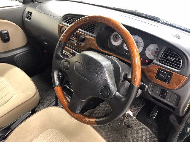 DAIHATSU MIRA GINO