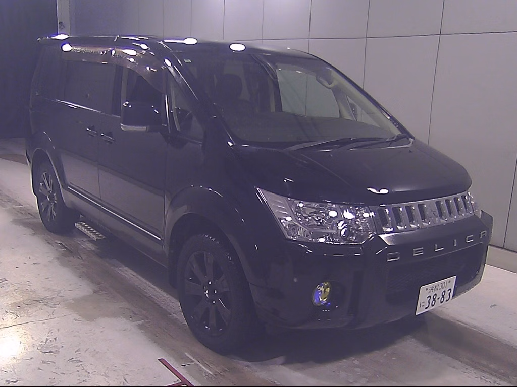 MITSUBISHI DELICA D:5