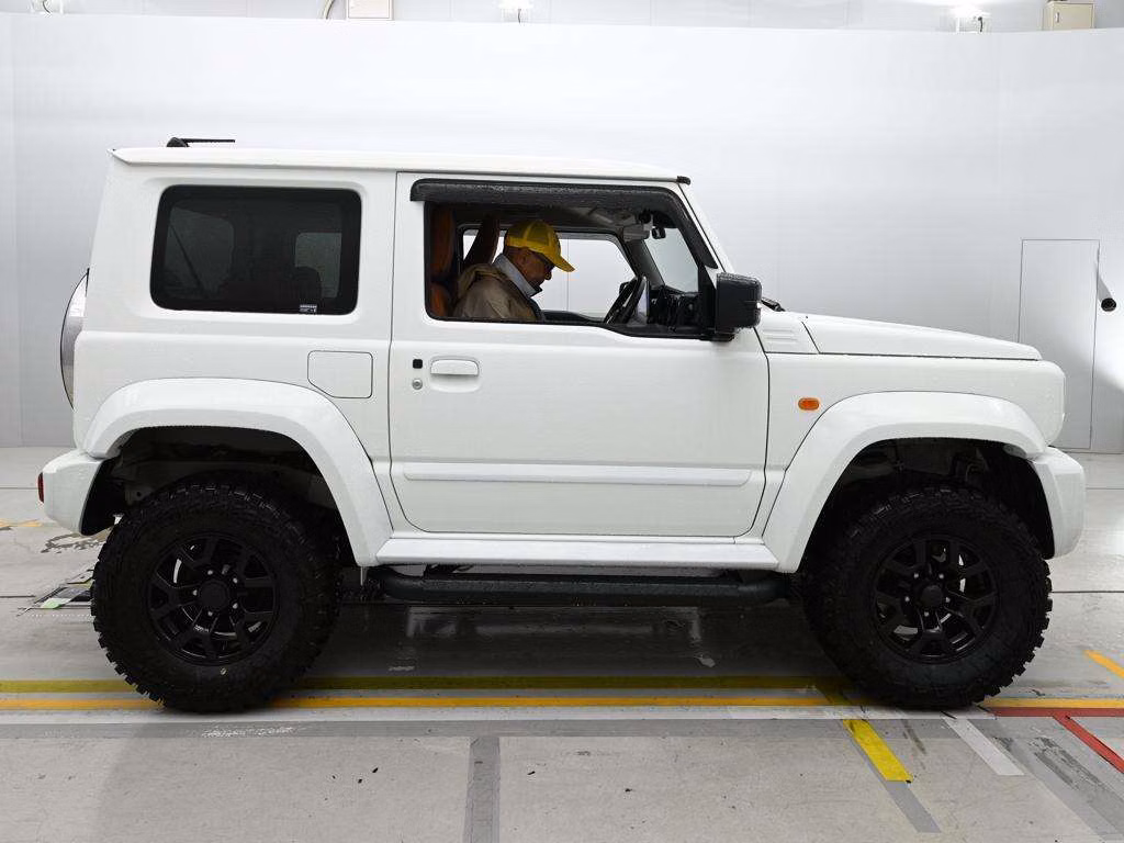 SUZUKI JIMNY SIERRA