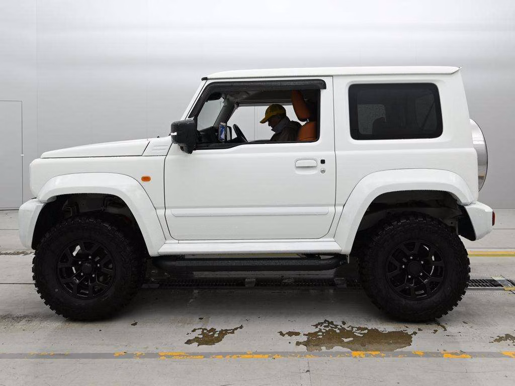 SUZUKI JIMNY SIERRA