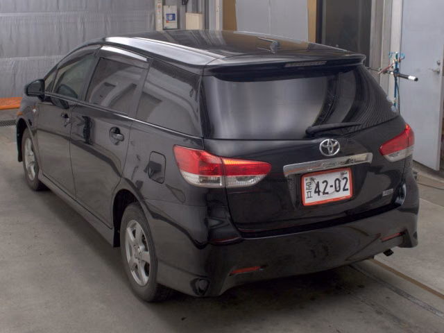 TOYOTA WISH