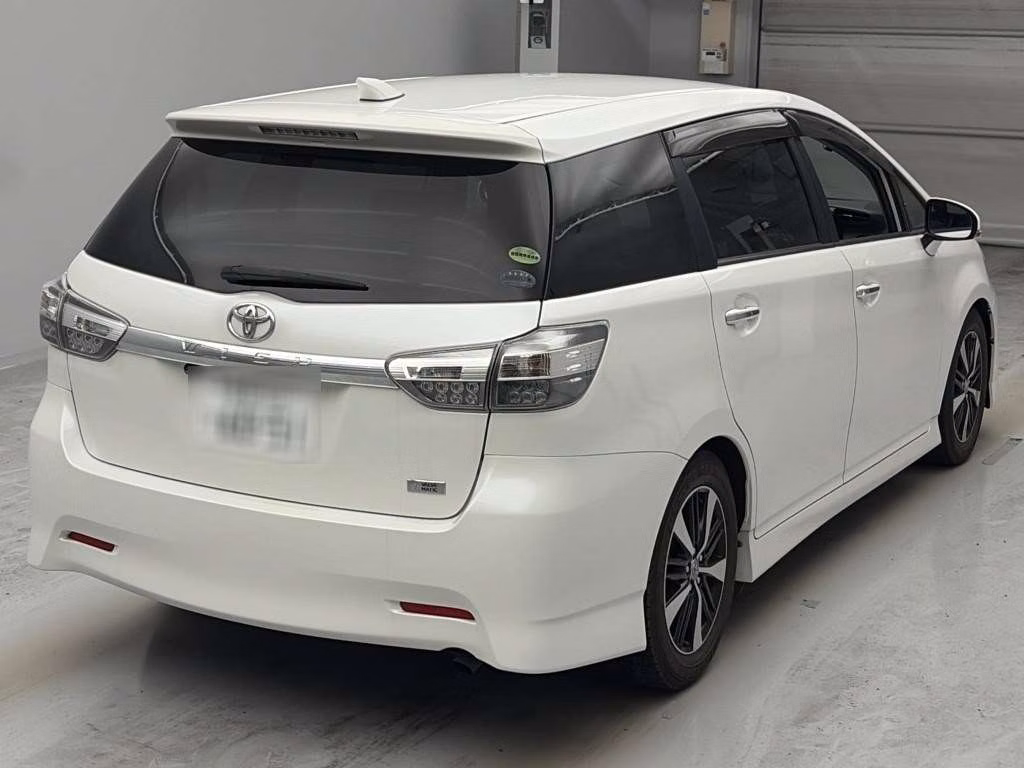TOYOTA WISH