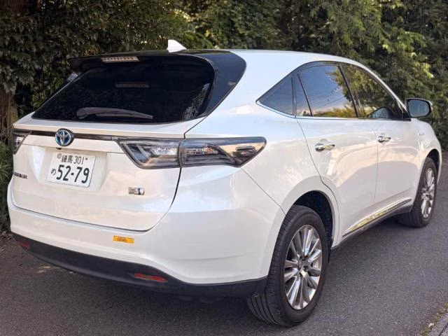 TOYOTA HARRIER