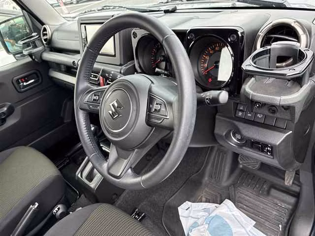 SUZUKI JIMNY SIERRA