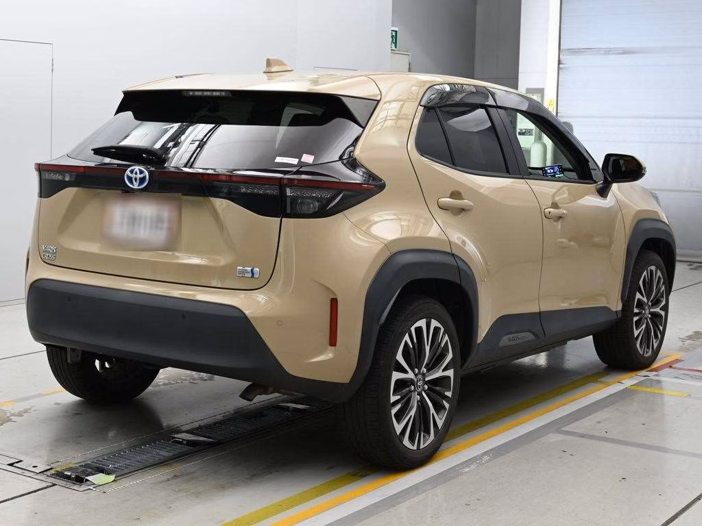 TOYOTA YARIS CROSS