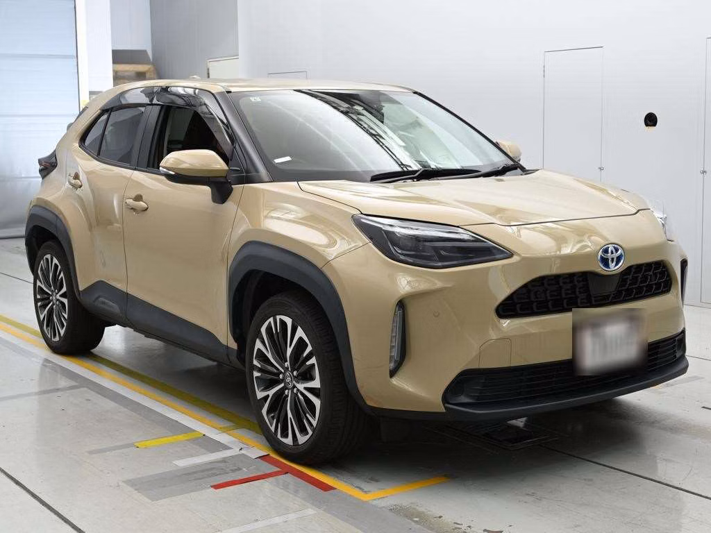TOYOTA YARIS CROSS