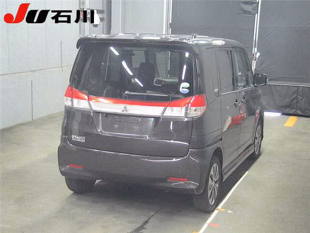 MITSUBISHI DELICA D:2