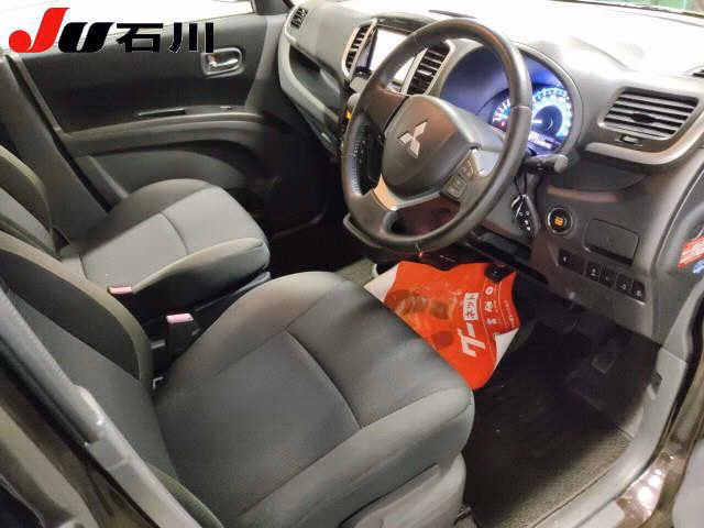 MITSUBISHI DELICA D:2