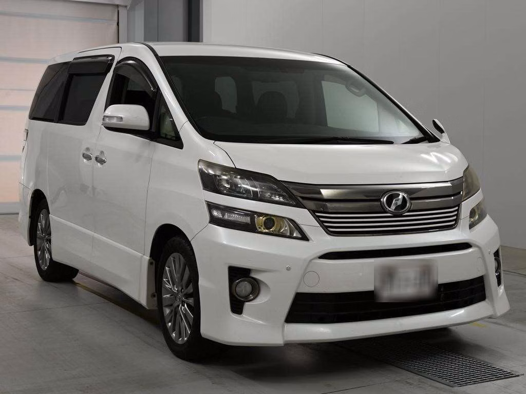 TOYOTA VELLFIRE