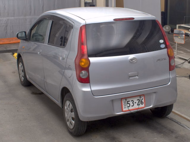DAIHATSU MIRA