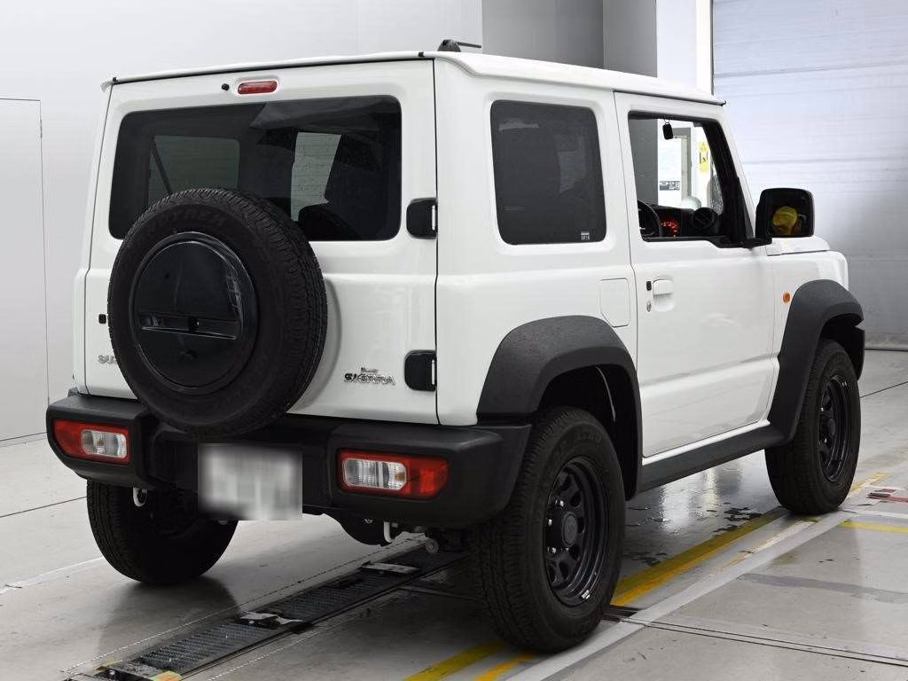 SUZUKI JIMNY SIERRA