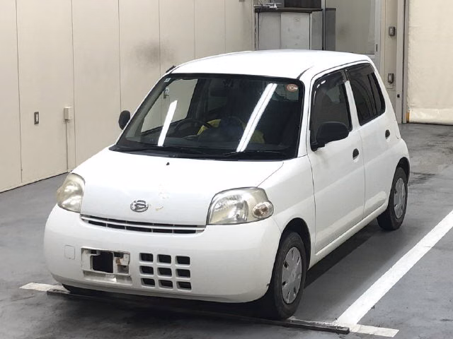 DAIHATSU ESSE