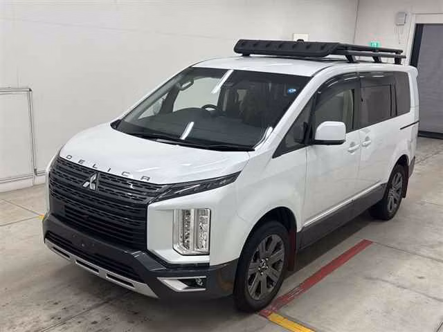 MITSUBISHI DELICA D:5