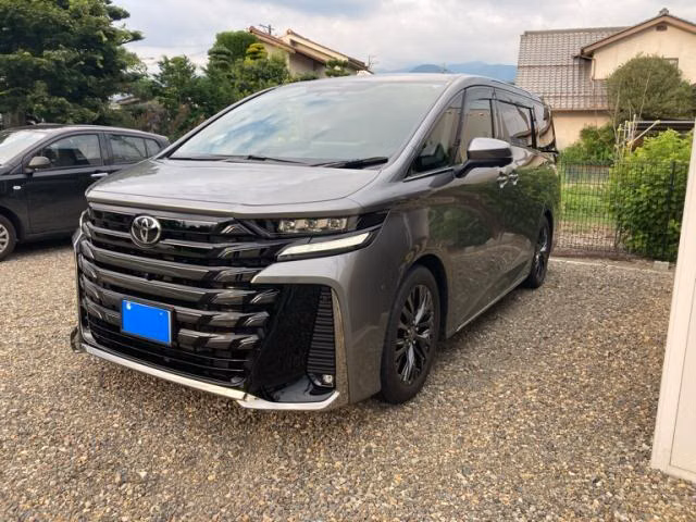 TOYOTA VELLFIRE