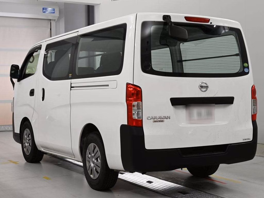 NISSAN NV350 CARAVAN