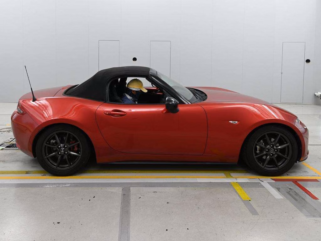 MAZDA MX-5