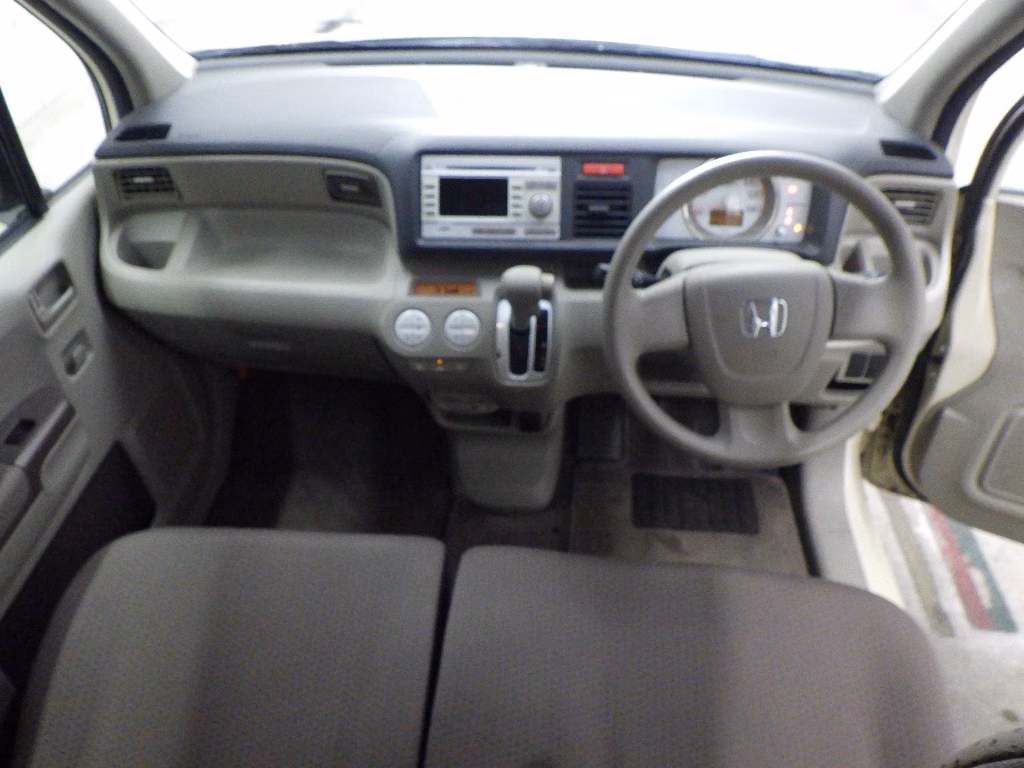 HONDA LIFE