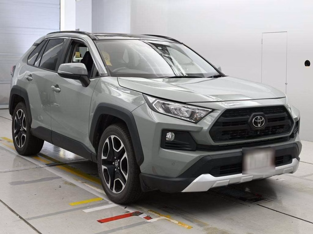 TOYOTA RAV4