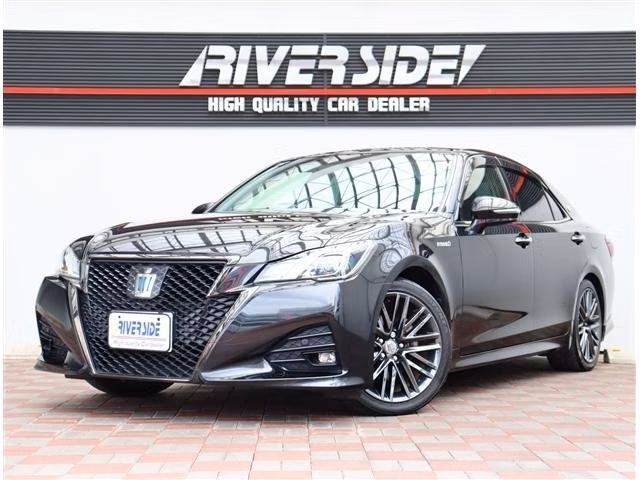 TOYOTA CROWN
