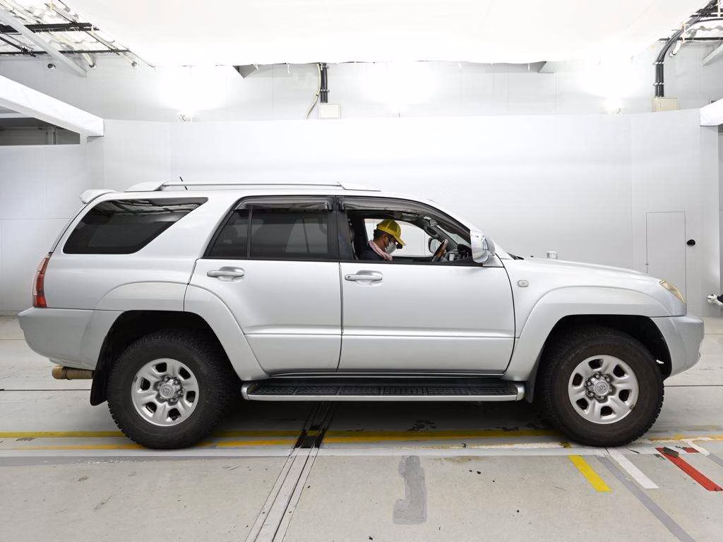 TOYOTA HILUX SURF