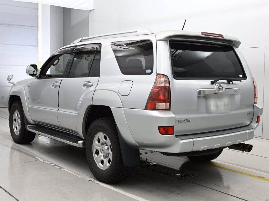 TOYOTA HILUX SURF