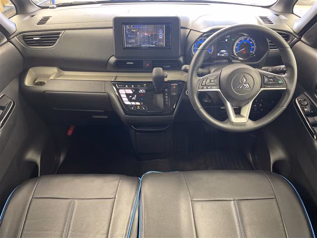 MITSUBISHI DELICA MINI