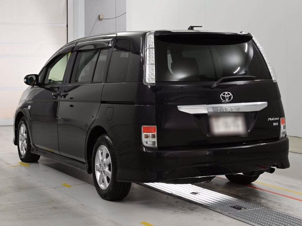 TOYOTA ISIS