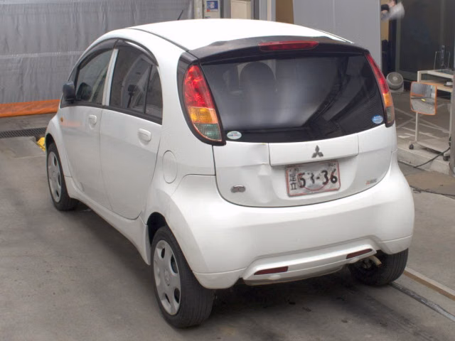 MITSUBISHI I
