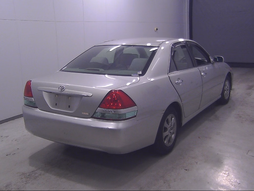 TOYOTA MARK II