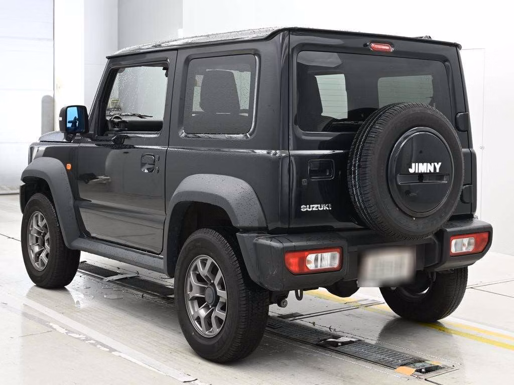 SUZUKI JIMNY SIERRA