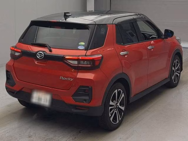DAIHATSU ROCKY
