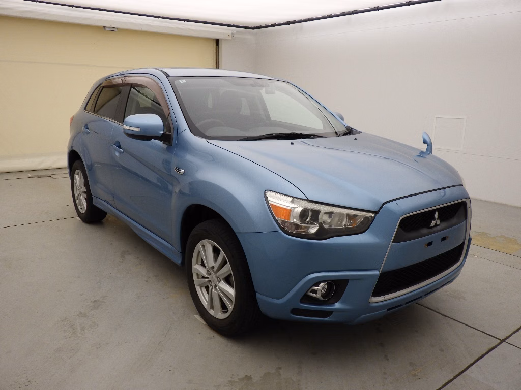 MITSUBISHI RVR