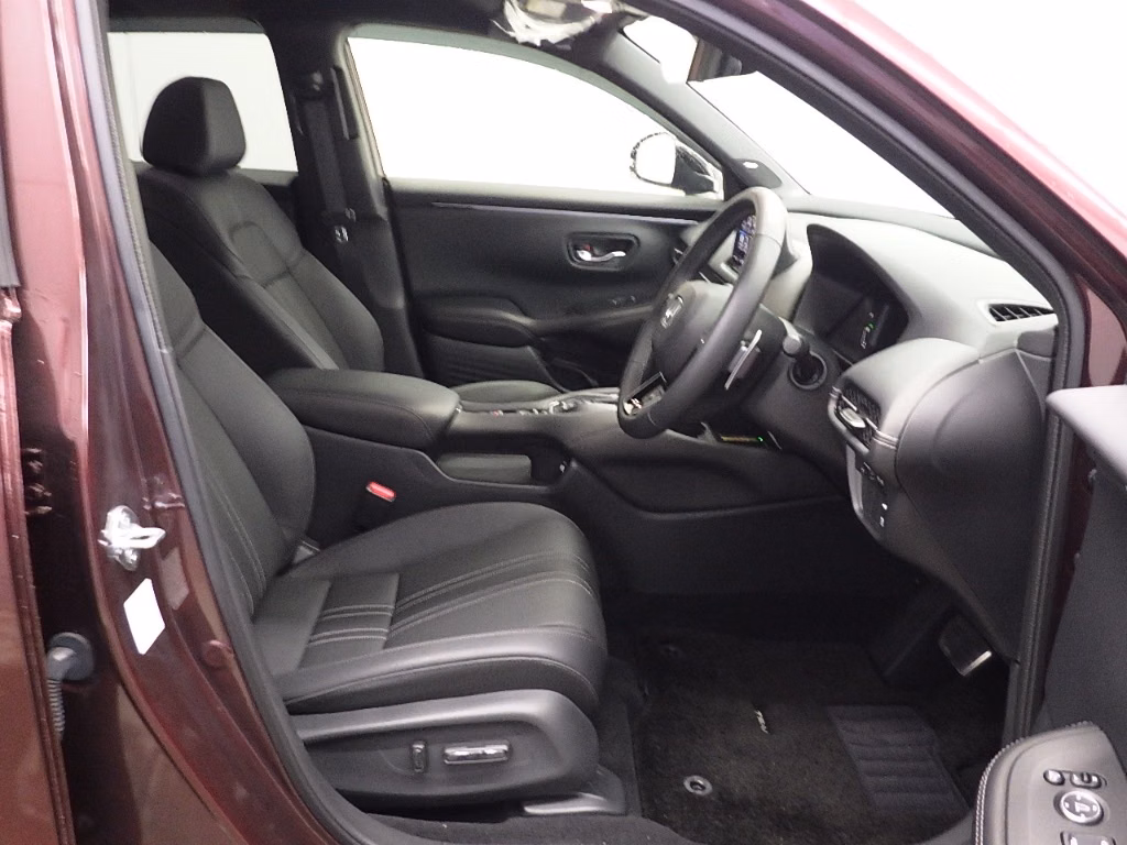 HONDA ZR-V
