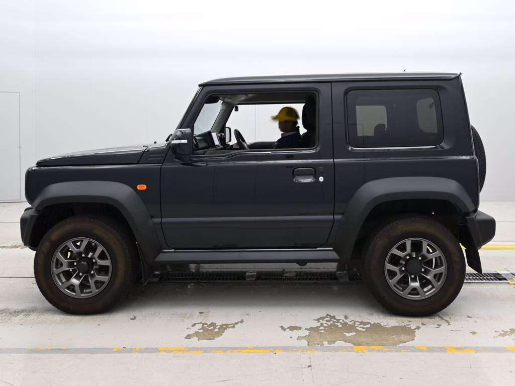 SUZUKI JIMNY SIERRA