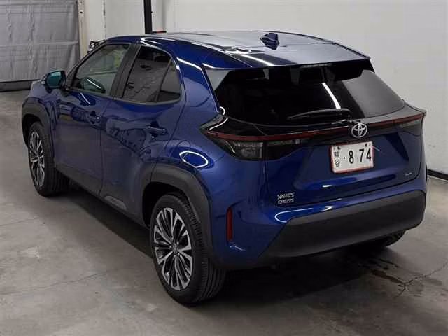 TOYOTA YARIS CROSS