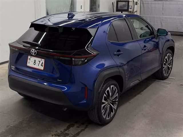 TOYOTA YARIS CROSS
