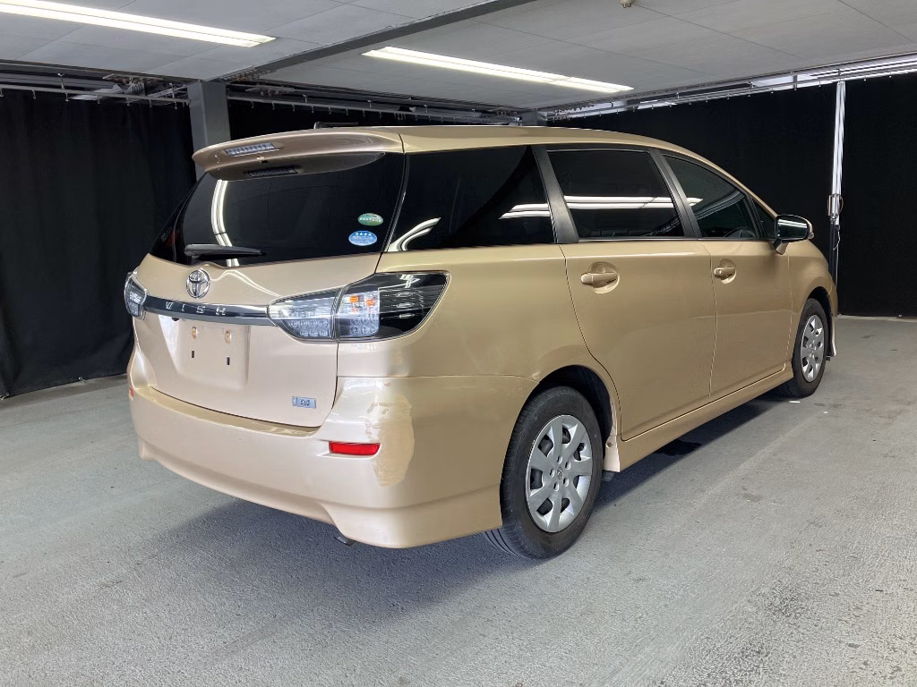 TOYOTA WISH