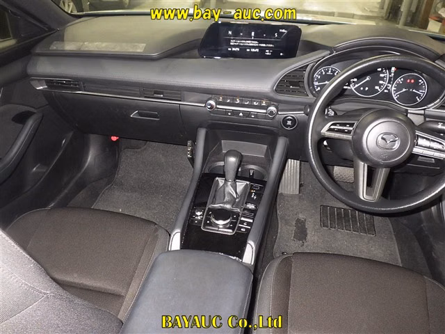 MAZDA MAZDA3