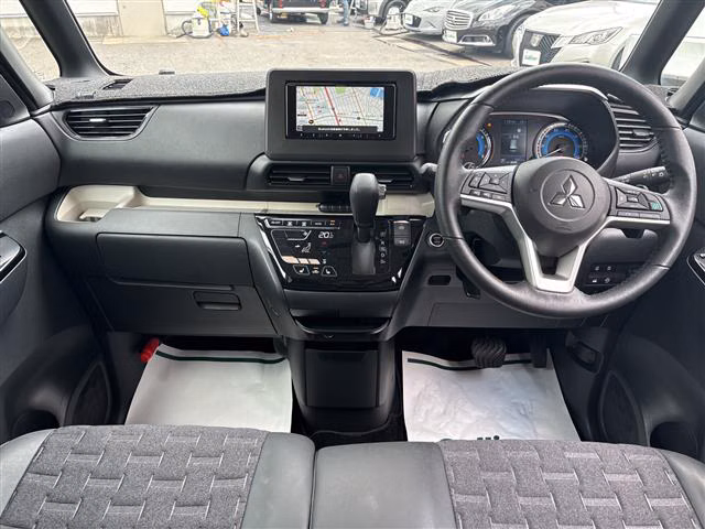 MITSUBISHI DELICA MINI