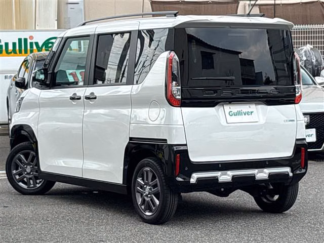MITSUBISHI DELICA MINI