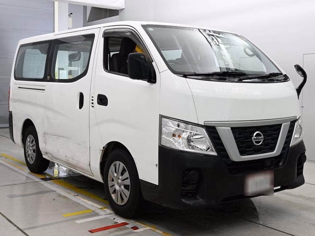 NISSAN NV350 CARAVAN